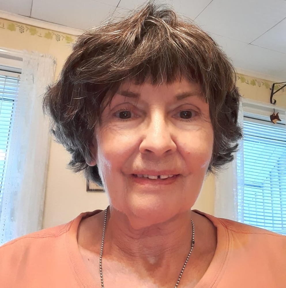 Meet your Posher, Debby